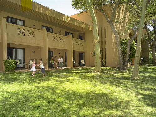 Ground Lake Facing Family Rooms