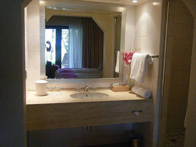 3132231471_2e9b757a7e_z